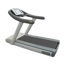 TECHNOGYM RUN EXCITE 700 LCD - Technogym Excite Futópad
