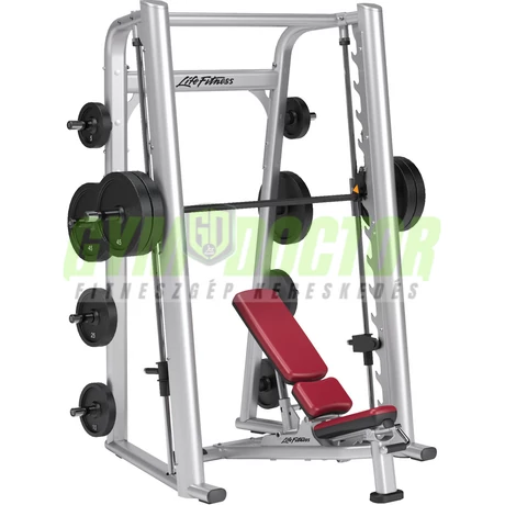 ERŐKERET - Life Fitness Signature