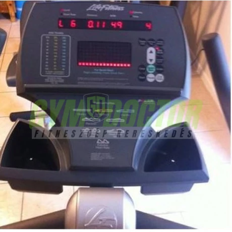 Life Fitness 93S Taposó