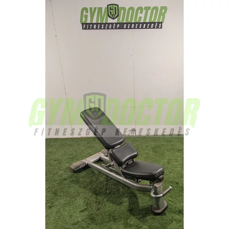 Life Fitness Signature Állítható Pad