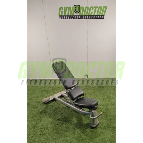 Life Fitness Signature Állítható Pad