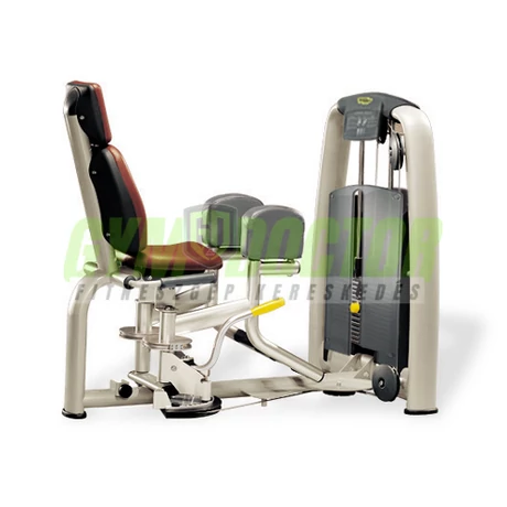COMB KÖZELÍTŐ GÉP - Technogym Selection
